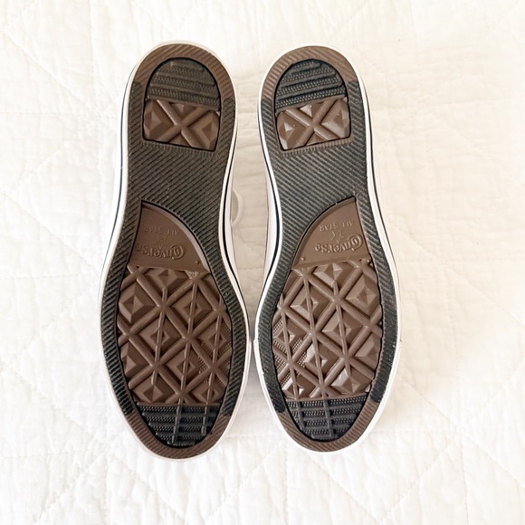 NEW Converse Chuck Taylor All Star Crush Heel Sneakers White 8 - Picture 6 of 9